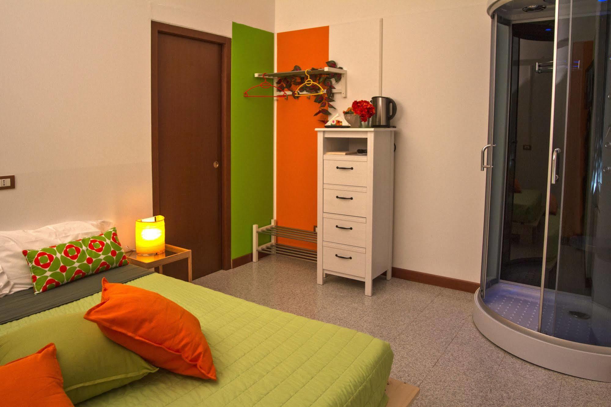מילאנו Innperfect Villa מראה חיצוני תמונה