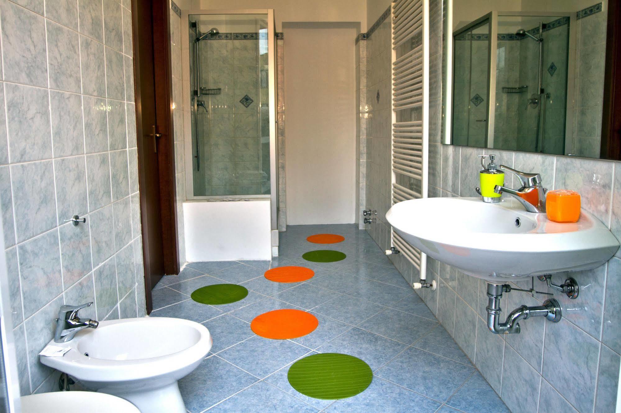 מילאנו Innperfect Villa מראה חיצוני תמונה